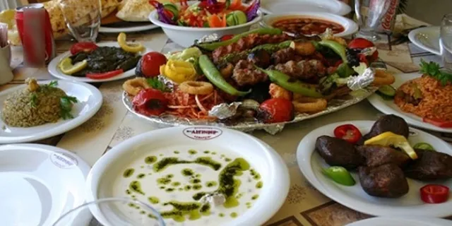 2019 Ramazan ayı iftar menüleri fiyatları kaç para? İşte en ucuz en pahalı iftar menüleri-2