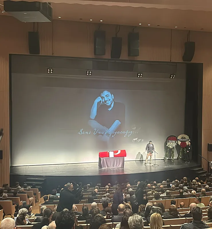 Büyük Hilmi'ye veda! Şinasi Yurtsever son yolculuğuna uğurlanıyor! - 12