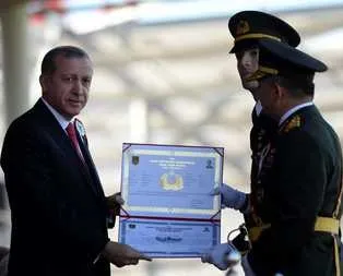 Cumhurbaşkanı’ndan okul birincisine diploma