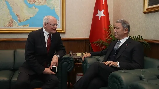 Son dakika... Milli Savunma Bakanı Akar, ABD'nin Suriye Özel Temsilcisi Jeffrey'i kabul etti-1