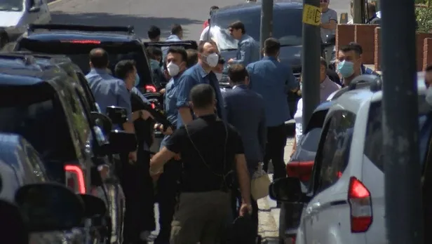 Başkan Erdoğan Üsküdar'da vatandaşlarla sohbet etti çocuklara oyuncak dağıttı-3