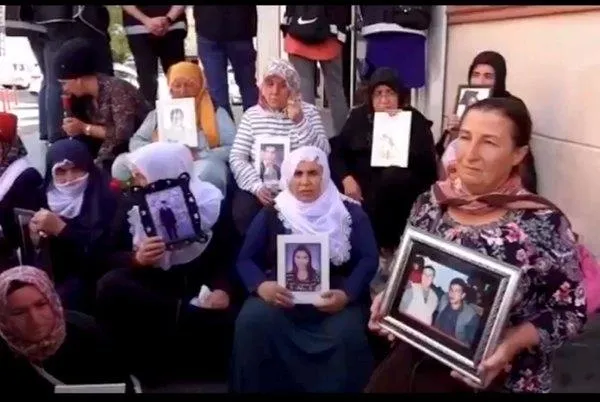 son-dakika-icisleri-bakani-suleyman-soylu-duyurdu-diyarbakir-annelerinde-23-bulusma-1612380061124.jpeg Son dakika: İçişleri Bakanı Süleyman Soylu duyurdu: Diyarbakır annelerinde 23. buluşma!-2