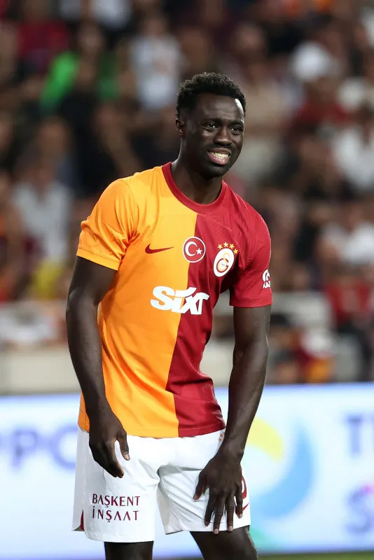 GALATASARAY HABERİ - Davinson Sanchez Manchester United maçında oynayabilecek mi? İşte yanıtı - 10