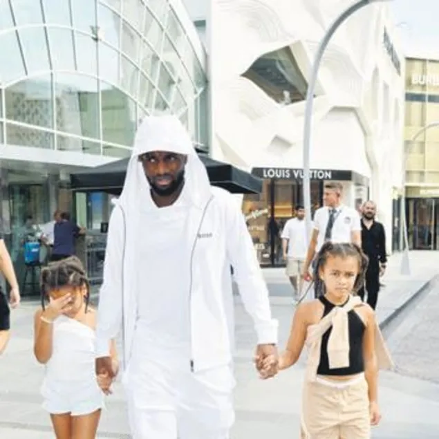 Fener’in yıldızı alışverişte