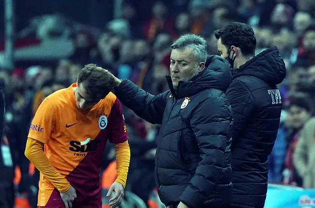 Galatasaray'da Kerem Aktürkoğlu gelişmesi! Fenerbahçe derbisinde oynayabilecek mi? Domenec Torrent açıkladı