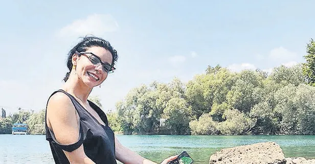 Aşkı Burak Dayı ile Antalya'da tatil yapan Merve Boluğu "Hayatı akışına bıraktım" mesajı verdi