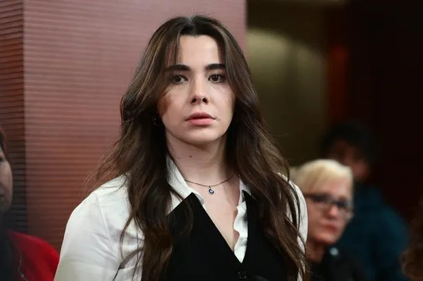 aldatmak-17-bolum-izle-aldatmak-17-bolum-kesintisiz-sifresiz-tek-parca-full-hd-canli-yayin-izle-atv-youtube-1674144826505.jpeg Aldatmak 17. bölüm kesintisiz, şifresiz, tek parça, FULL HD izle! ALDATMAK 17. BÖLÜM İZLE-3