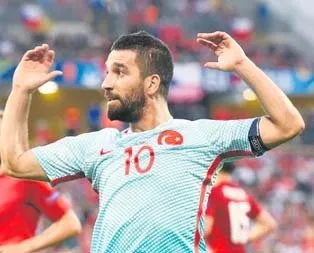 Tek veda eden Barçalı Arda Turan