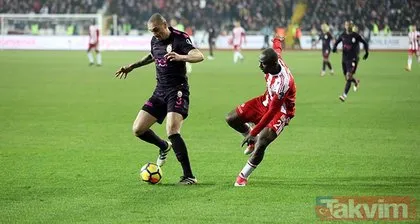 Galatasaray kritik virajda! İşte Galatasaray-Sivasspor maçının ilk 11’leri