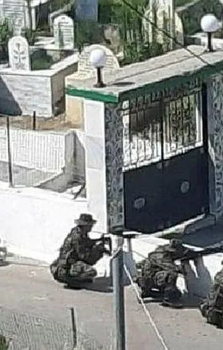 Yunanistan'da 'Korku tatbikatı'nı dünyaya duyuranlar hedefte! O fotoğrafları çeken Türklerin peşindeler