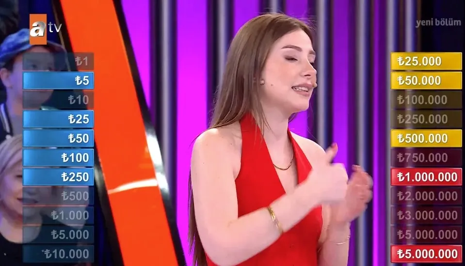 var-misin-yok-musunda-yeni-bolum-heyecani-atvde-gunun-yarismacisi-belli-oldu-1780084572537.jpeg Var Mısın Yok Musun heyecanı atv’de: Ezgi hislerine güvendi!-3
