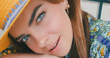 Pelin Karahan, eşi ve çocuklarıyla tatilde! Pelin mayosuyla Bodrumu salladı, sonra havluyla kapattı