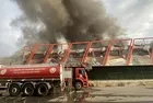 Mersin'de elektronik eşya üreten fabrikada yangın! Alevler metrelerce yükseldi
