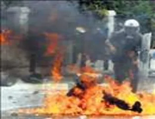 Krize kan bulaştı: 3 olü
