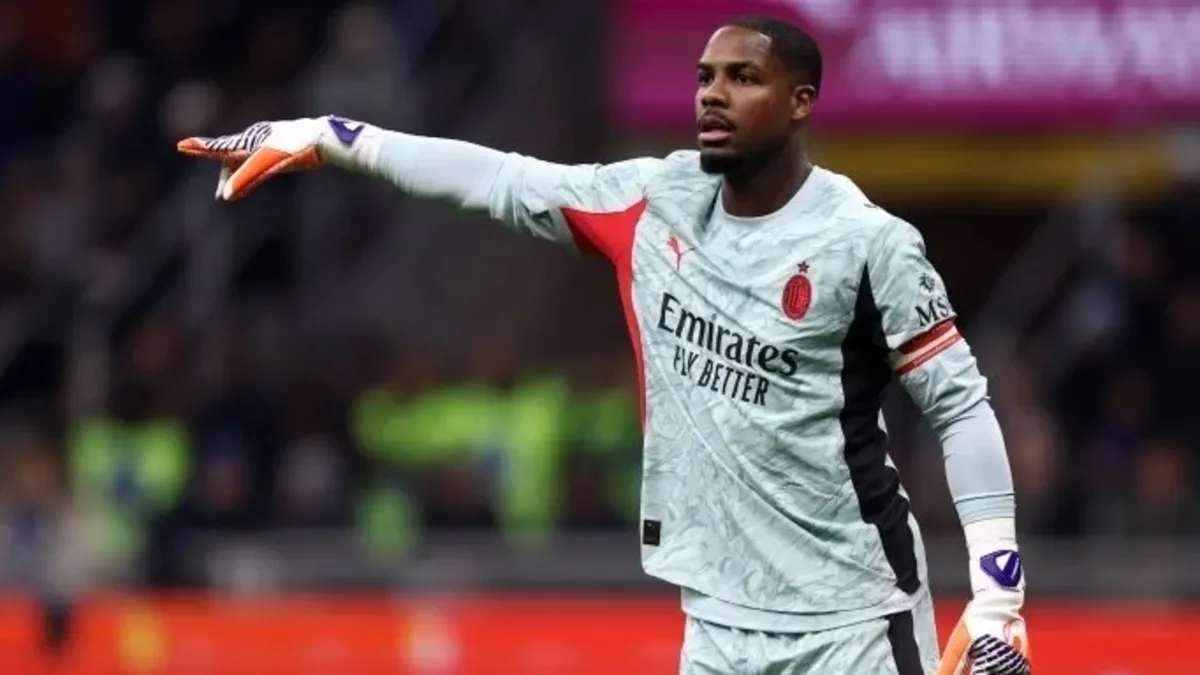 Milan'da gündem Mike Maignan