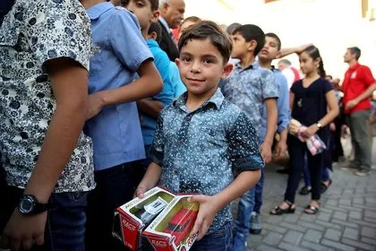 Gazzeli çocukların bayram sevinci