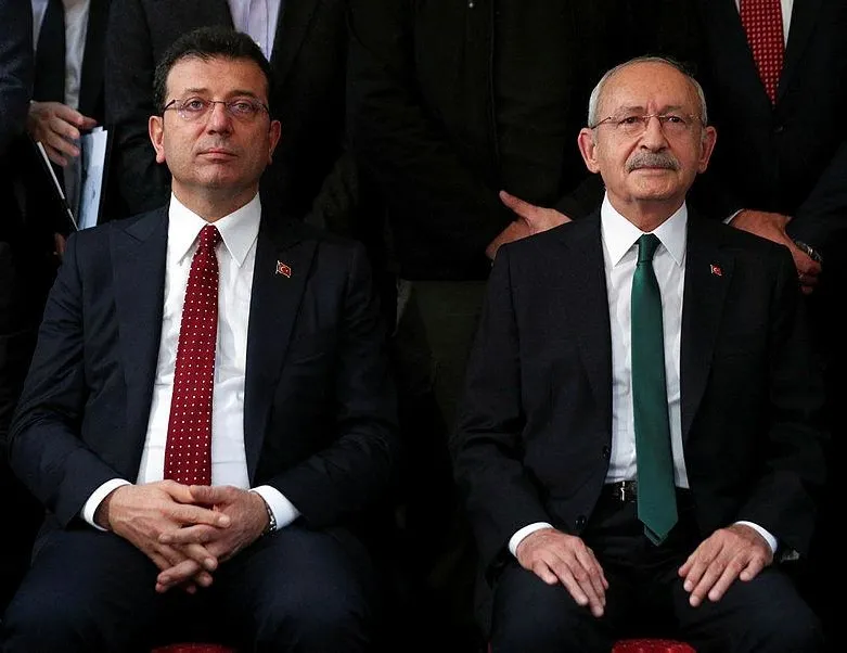 Saraçhane tiyatrosu sonrası CHP karıştı!