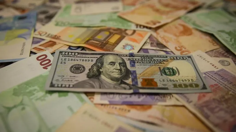 canli-doviz-kuru-12-aralik-dolar-ve-euro-ne-kadar-oldu-1765533096389.jpg (AA)