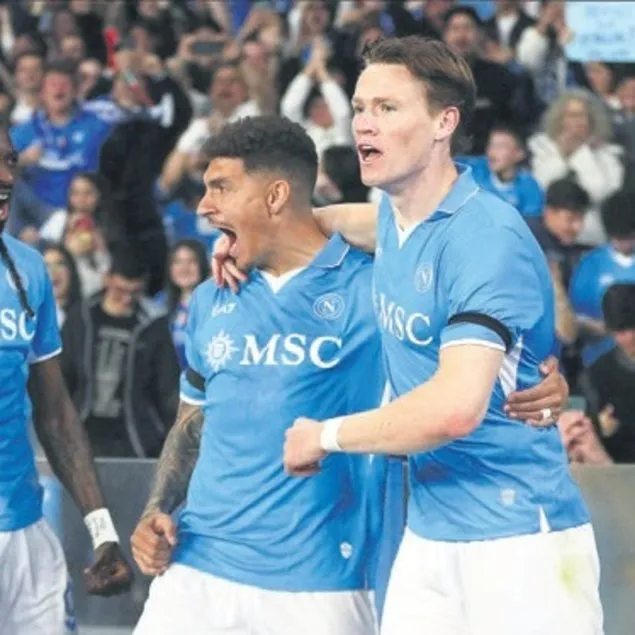 Inter yenildi Napoli yeni lider
