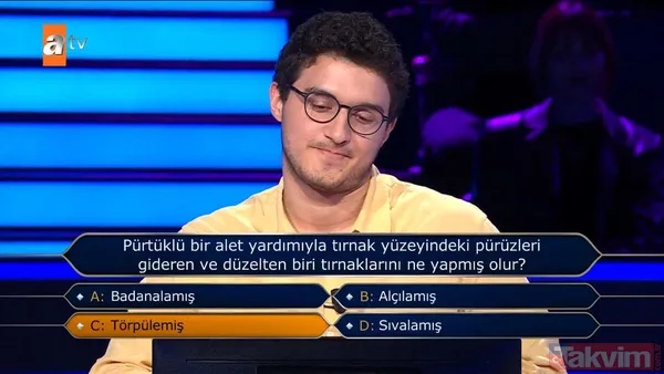 Kenan İmirzalıoğlu sordu, Kim Milyoner Olmak İster'de Yeşilçam rüzgarı esti! Neşeli Günler, Münir Özkul ve Adile Naşit... - 13