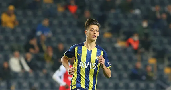 Son dakika Fenerbahçe haberleri... Fenerbahçe'de Arda Güler saltanatı! Kanarya resmen pamuklara sarıyor! Fenerbahçe Koleji, özel şoför...