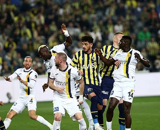 Fenerbahçe Ankaragücü'nü son dakikalarda geçti! MAÇ ÖZETİ