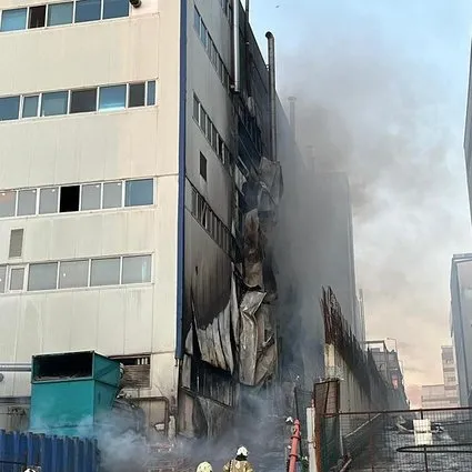 Arnavutköy’de fabrikada çıkan yangın söndürüldü