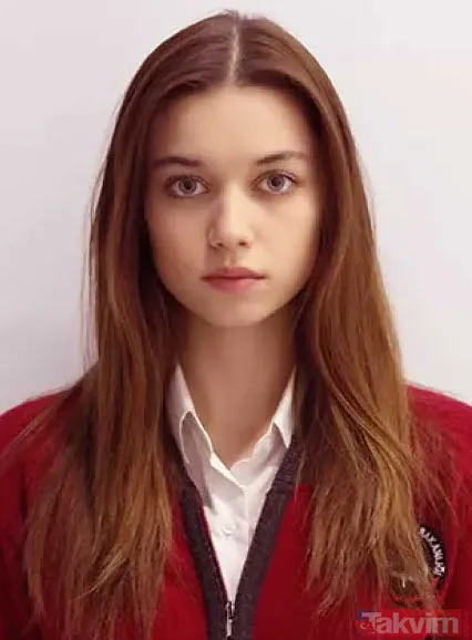 Afra Saraçoğlu el yakıyor dikkat! Kaşesini katladı da katladı Yalı Çapkını, Mert Ramazan Demir, aşk dedikoduları derken... - 6