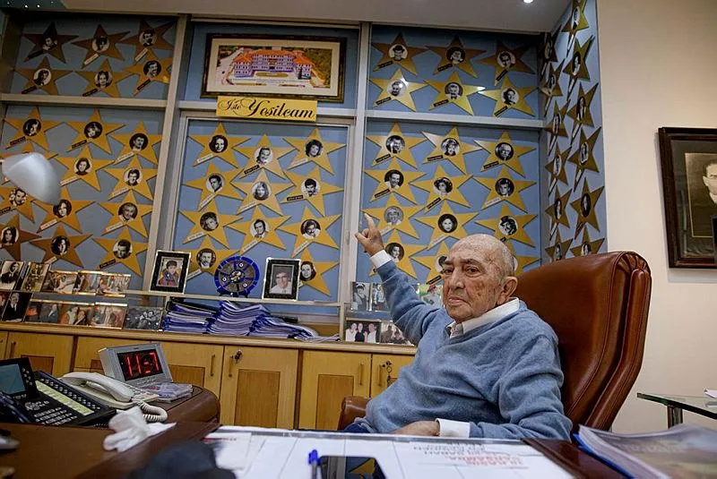 'Bay Sinema' lakaplı Türker İnanoğlu vefat etti | Gülşen Bubikoğlu’ndan hüzünlü veda! Cenaze töreni belli oldu-15