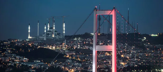 Çamlıca Camisi ışıl ışıl oldu