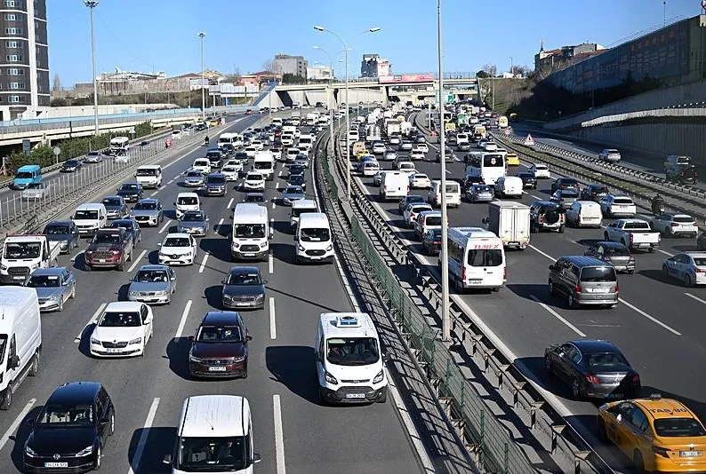 Trafik yoğunluğu yüzde 83!