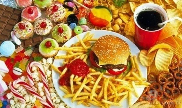 dr-behzat-ozkan-uyariyor-sagliksiz-beslenmeden-uzak-durun-1638045140399.jpeg Dr. Behzat Özkan uyarıyor! Sağlıksız beslenmeden uzak durun-4