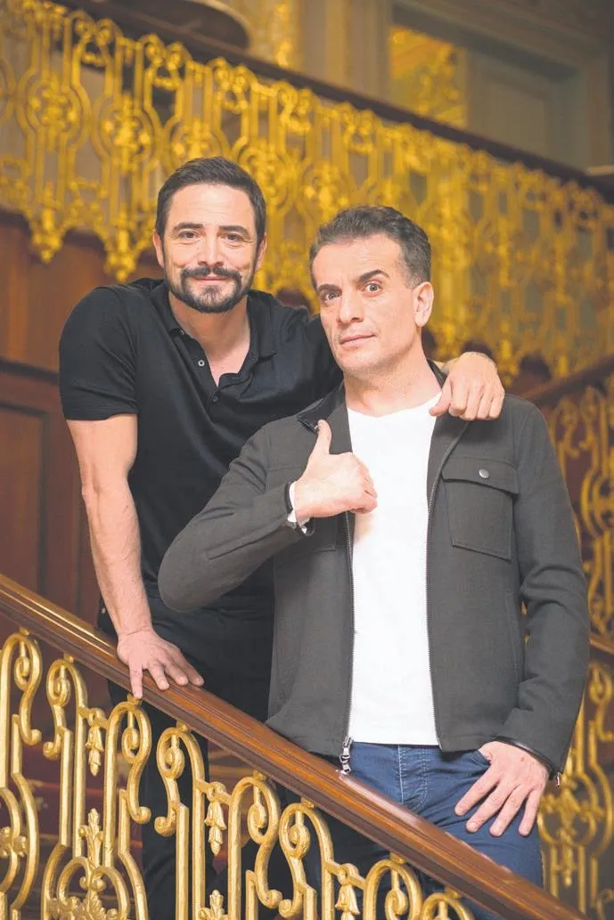 bomba-kusluk-itirafi-ahmet-kuraldan-murat-cemcir-aciklamasi-cevap-yazmadi-1703024942272.jpeg Bomba küslük itirafı! Ahmet Kural'dan Murat Cemcir açıklaması: "Düğünüme çağırdım...”-3