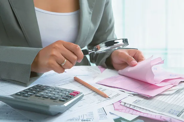 11-12-13-14-temmuz-bayramda-bankalar-calisiyor-mu-2022-kurban-bayraminda-ptt-bankalar-eczaneler-hastaneler-not-1657277348889.jpg 11-12-13-14-15 Temmuz Bayramda bankalar çalışıyor mu? 2022 Kurban Bayramı'nda PTT, kargo, bankalar, eczaneler, hastaneler, noter açık mı?-4