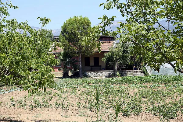 pinar-gultekin-cinayetinde-soke-eden-detay-katil-metin-cemal-avcinin-ailesinden-sikayetci-oldular-1604659737999.jpg Pınar Gültekin cinayetinde şoke eden detay! Katil Metin Cemal Avcı'nın ailesinden şikayetçi oldular-3