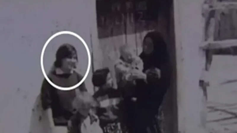canan-karatayin-gencligini-goren-bir-daha-bakiyor-61-yil-onceki-goruntuleri-hayran-birakti-1716557529695.jpg