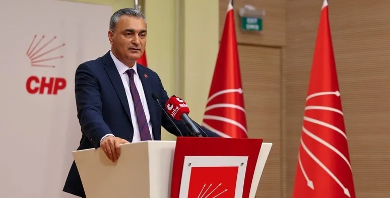 ihrac-listesine-ozgur-ozel-ve-ekrem-imamoglu-eklenecek-mi-chp-sozcusu-muslim-sari-acik-kapi-birakti-1781208830798.jpeg İhraç listesine Özgür Özel ve Ekrem İmamoğlu eklenecek mi? CHP Sözcüsü Müslim Sarı açık kapı bıraktı-7