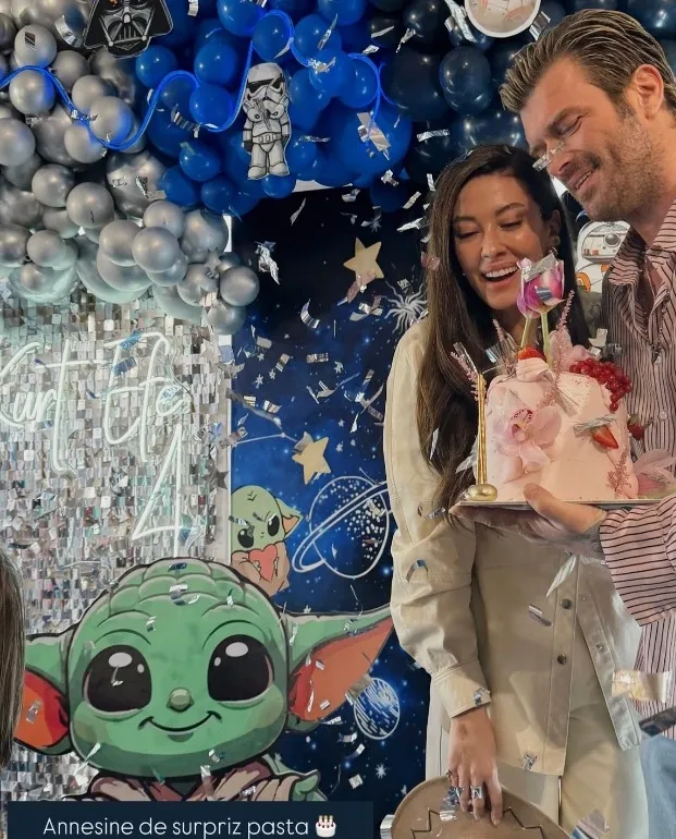 kivanc-tatlitug-ve-basak-dizerin-oglu-kurt-efe-4-yasinda-1776345303276.jpg Kıvanç Tatlıtuğ ve Başak Dizer’in oğlu Kurt Efe 4 yaşında!-4