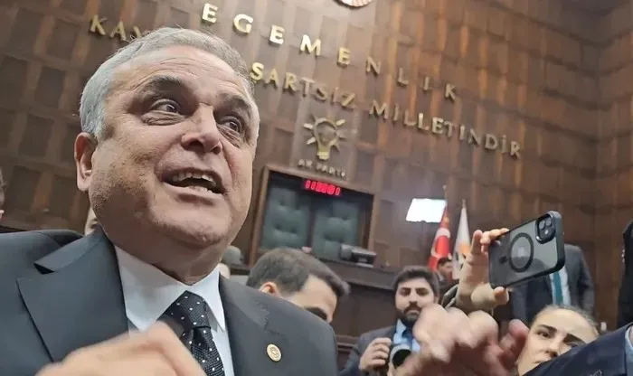 rozetler-baskan-erdogan-iste-ak-partiye-katilan-milletvekilleri-1767779099296.jpeg Mersin Milletvekili Hasan Ufuk Çakır