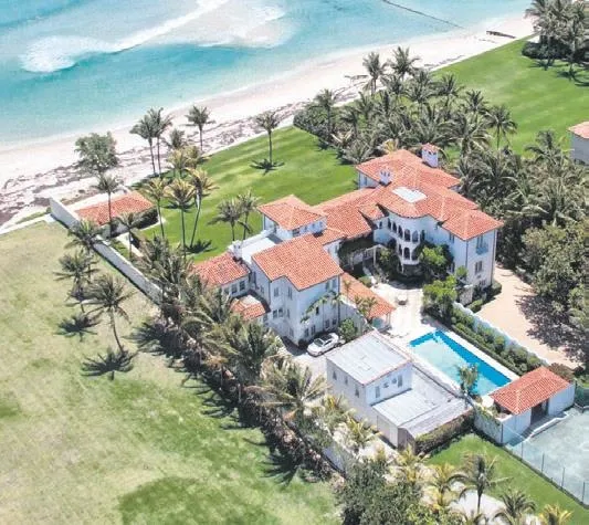 ozkaynak-400-milyon-dolarlik-serveti-bulunan-mehmet-oz-es-kontenjanindan-zengin-1665623786063.jpeg 'Öz'kaynak! 400 milyon dolarlık serveti bulunan Mehmet Öz, eş kontenjanından zengin-3