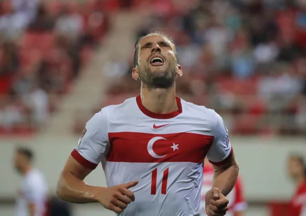 trabzonspor-transferde-buyuk-atakta-yusuf-yazici-ve-masouras-masada-1662023141341.jpg Trabzonspor transferde büyük atakta! Yusuf Yazıcı ve Masouras masada-4
