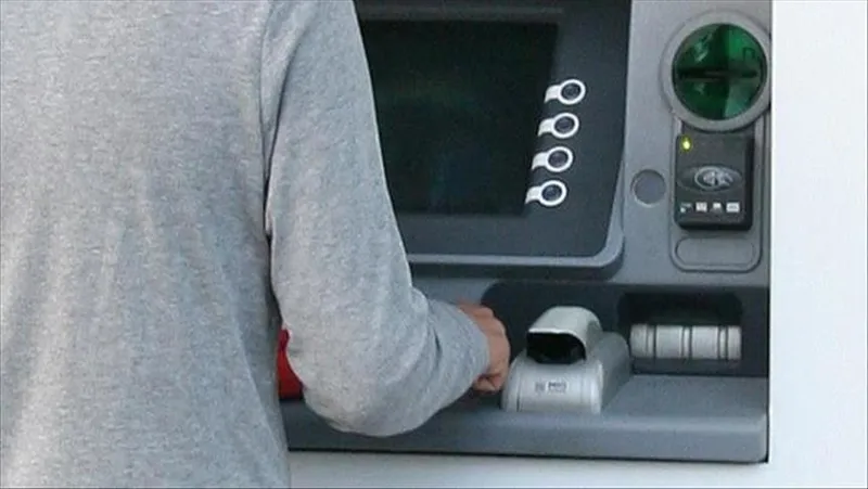 1709425099645.jpeg Kredi ve banka kartı kullananlar dikkat | Bunları yapanın parası cebinde kalıyor! ATM'lerde 5 komisyona dikkat...-8