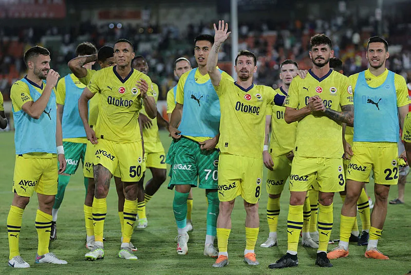 FENERBAHÇE TRANSFER HABERLERİ | Fenerbahçe'de 4 ayrılık birden! Şansı kullanamadılar - 9