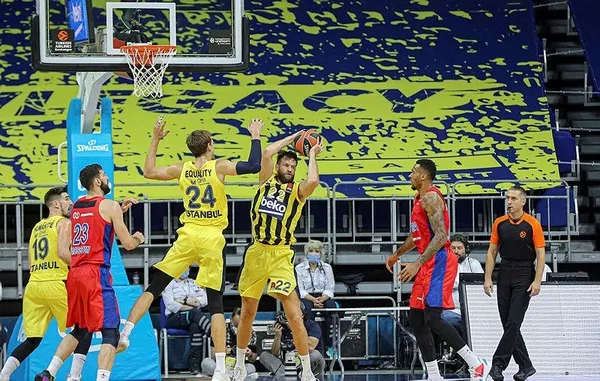 Fenerbahçe’den seri sonu! Kanarya CSKA Moskova’ya uzatmalarda boyun eğdi-4