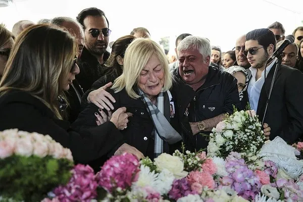 Kahreden anlar! Mina Başaran'ın babası gözyaşlarına boğuldu...-1