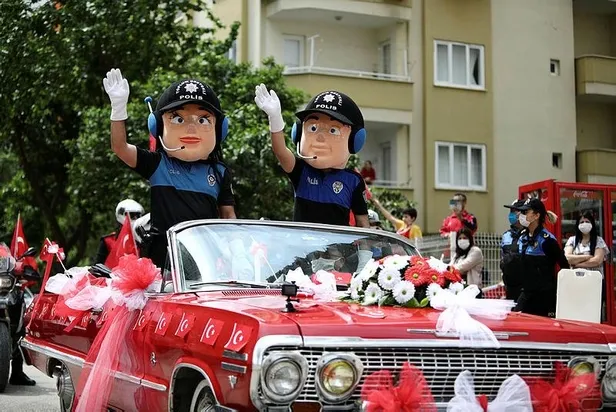 Yerde ve gökte 23 Nisan coşkusu: THY TBMM'nin 100. yılı için havalandı-8