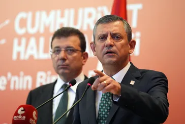 CHP’de mutlak kambur