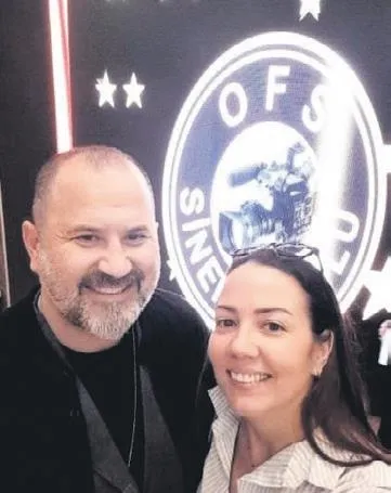 kahve-iceyim-derken-dustu-karne-gunune-hazirlanan-bekir-gucuyeter-basi-donunce-13-kattan-asagi-dustu-1642802235032.jpeg Kahve içeyim derken düştü! Karne gününe hazırlanan Bekir Gücüyeter başı dönünce 13. kattan aşağı düştü-11