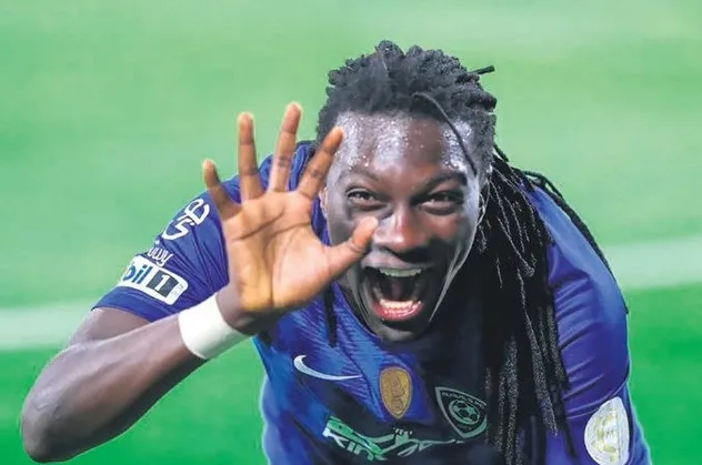 Bafetimbi Gomis: Türkiye’nin en büyüğü Galatasaray