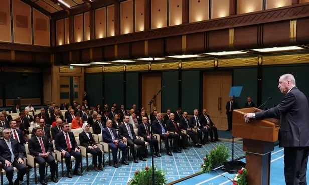 Son dakika: Başkan Erdoğan'dan Türkiye Yüzyılı'nın ilk kabine toplantısı sonrası önemli açıklamalar-2